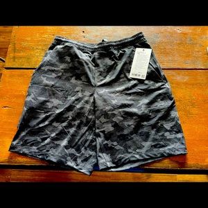Lululemon men’s shorts